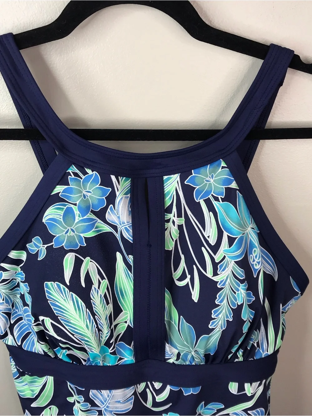 Lands' End Navy Floral Tankini Top with Aqua and Light Blue Prints Sz 8 DD